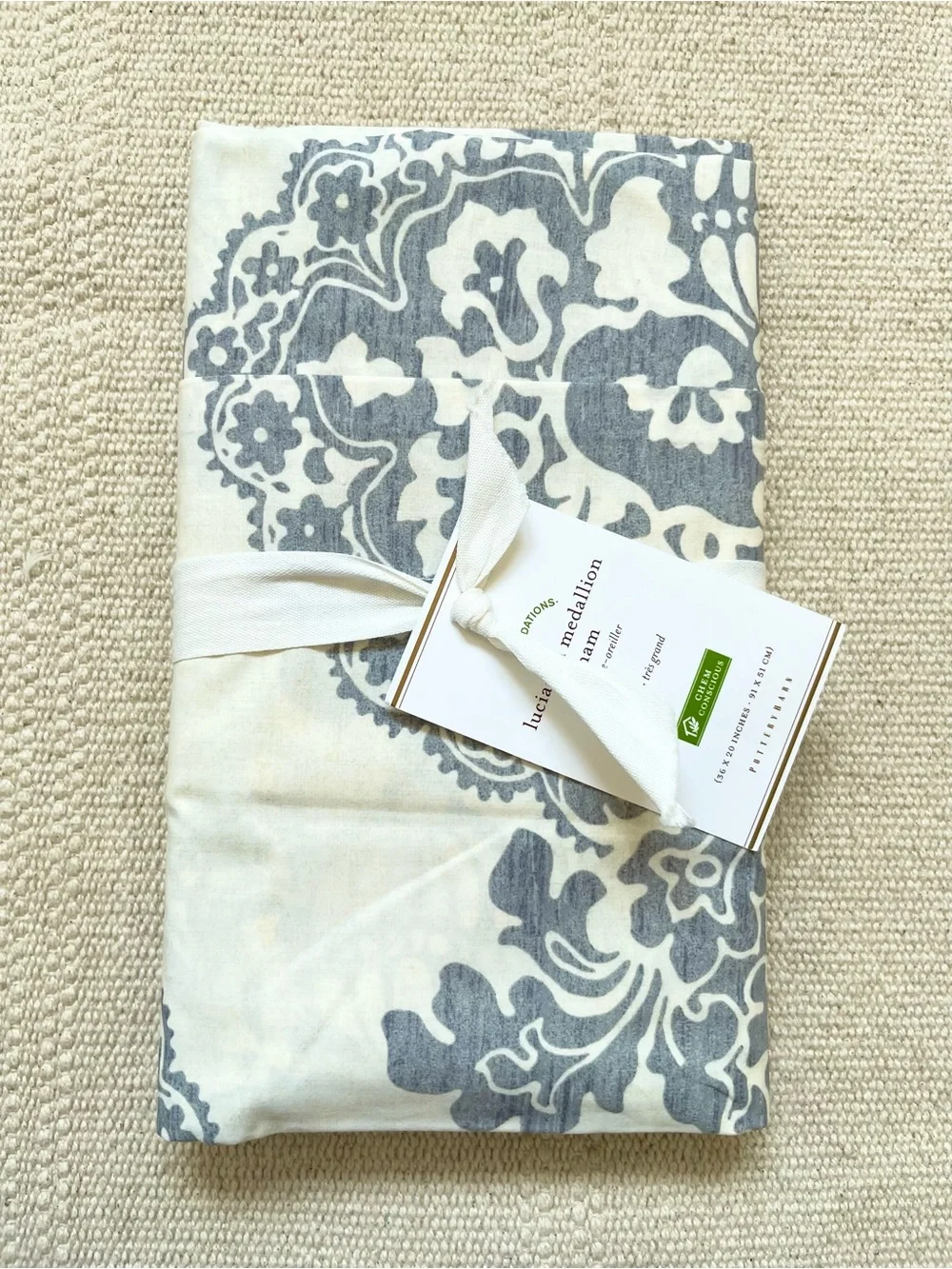 Pottery Barn 100% Cotton Medallion Printed KING Single Pillow Sham Cream Gray